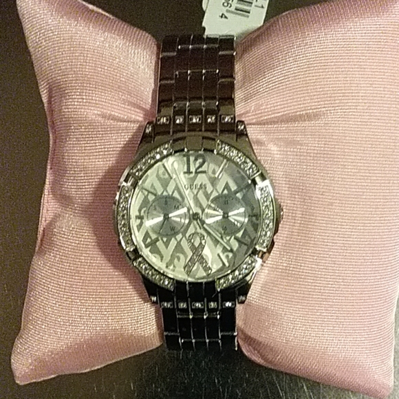 Watch - Picture 3 of 4